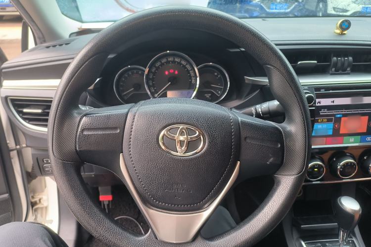 Used Toyota Corolla 2014 1.6L CVT GL Steering Wheel