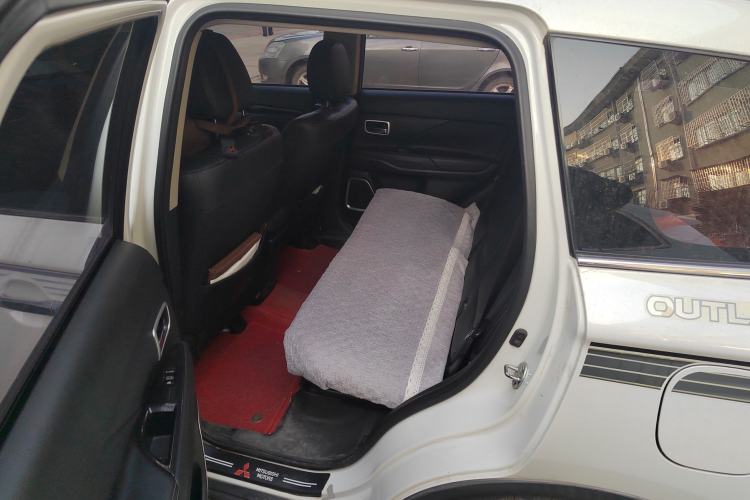 Used Mitsubishi Outlander 2016 2.4L 4x4 Elite Edition 5 Seats
