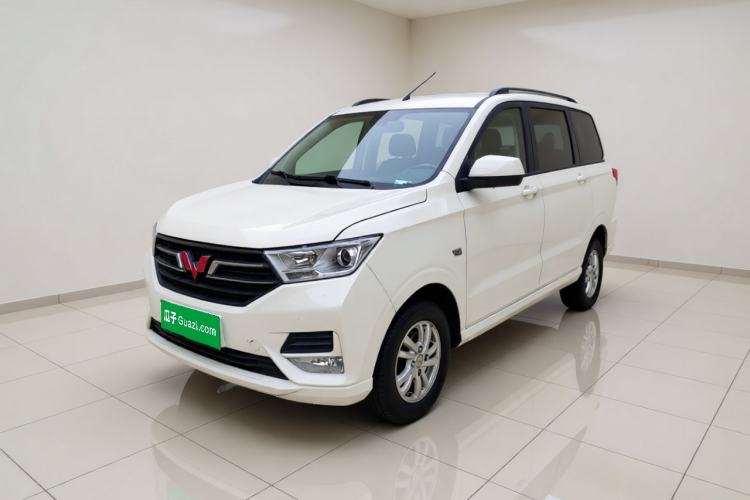 Used Wuling Hongguang 2019 1.5L S Comfort Edition China VI LAR