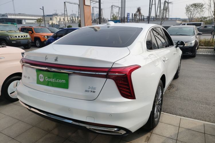 Used Hongqi H5 2025 1.5T DCT Qiyun 500 000th Unit Commemorative Edition
