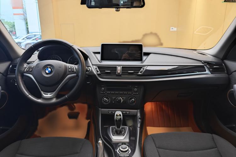 Used BMW X1 2015 sDrive18i Fashion Upgrade Edition