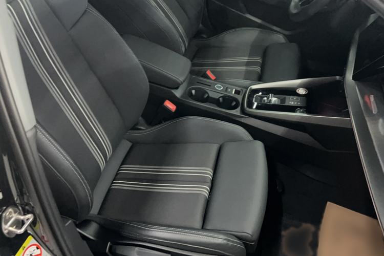 Used Audi A3 2024 A3L Limousine 35 TFSI Fashion Sport Model Right Front Seat