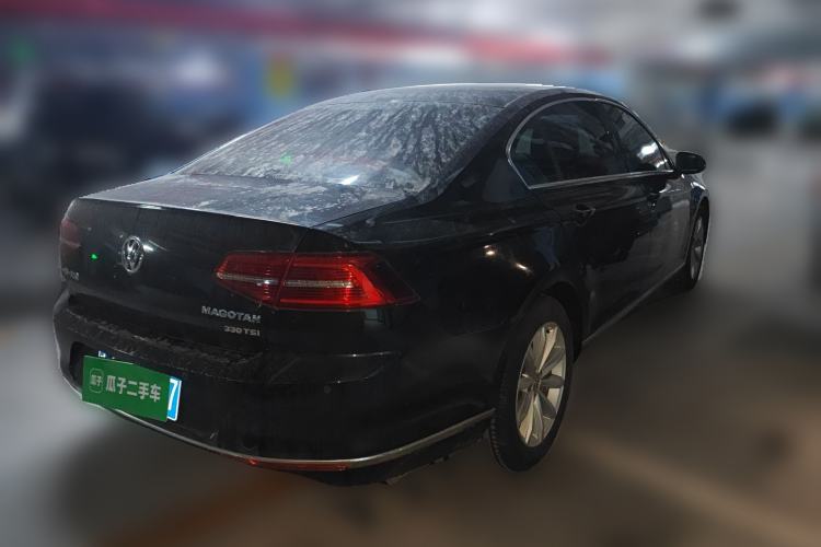 Used Volkswagen Magotan 2017 330TSI DSG Leading Model
