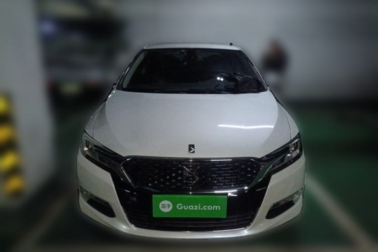 Used DS 5LS 2014 1.6T Luxury Edition THP160