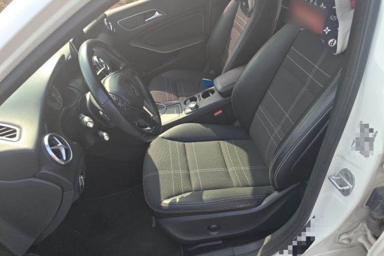 Used Mercedes-Benz A-Class 2015 A 200 Fashion Model