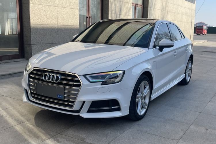 Used Audi A3 2020 Limousine 35 TFSI Fashion Edition China VI Emission Standard
