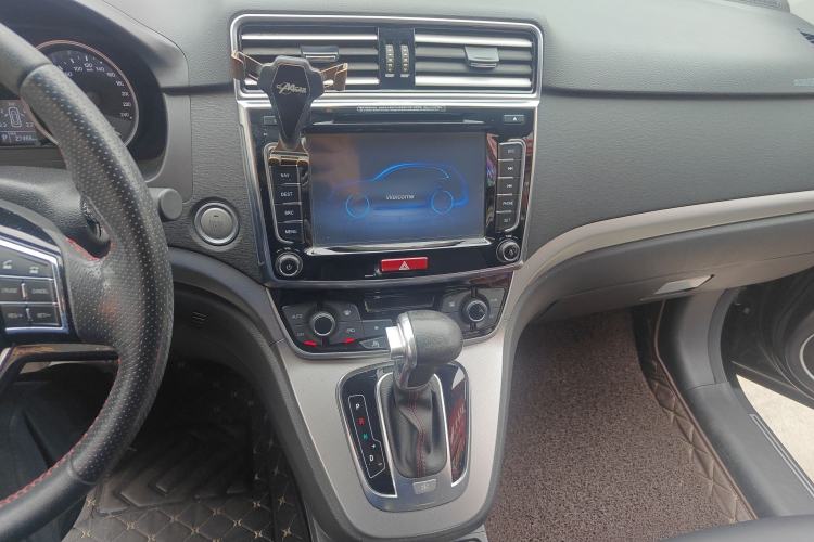 Used Haval H6 2015 Sport Edition 1.5T Automatic Two-Wheel Drive Luxury Model
