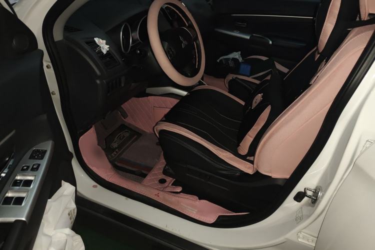 Used Mitsubishi ASX 2016 2.0L CVT Two-Wheel Drive Navigation Edition
