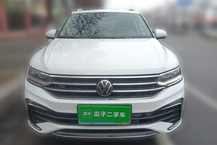 Used Volkswagen Tiguan L 2023 Restyled 330TSI Automatic Two-Wheel Drive R-Line Enhanced Comfort Version Front