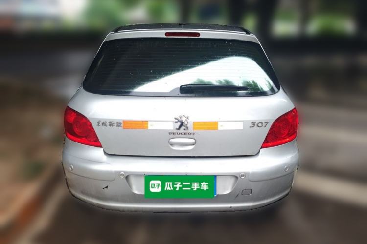 Used Peugeot 307 2013 Hatchback 1.6L Manual Comfort Edition
