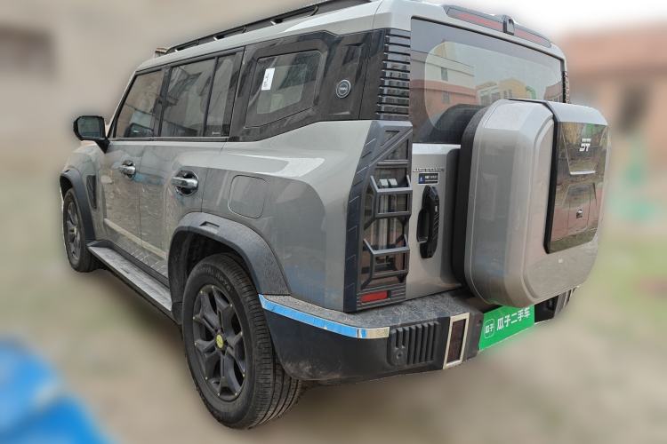 Used JETOUR Traveler 2023 2.0T All-Wheel-Drive CrossPRO