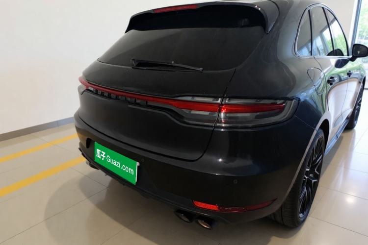 Used Porsche Macan 2020 Macan 2.0T Rear