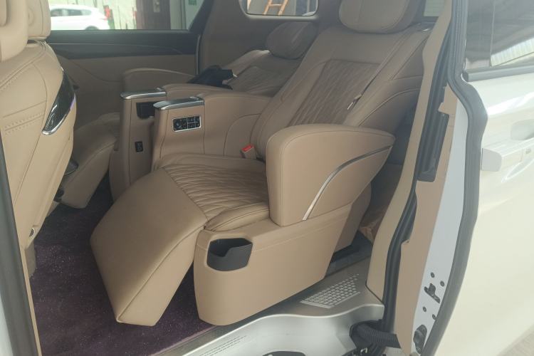 Used Buick GL8 2025 Model Land Cruiser Business Class Comfort DG Edition