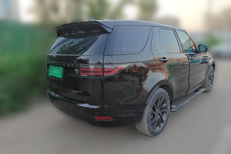 Used Land Rover Discovery 2021 360 PS R-Dynamic S
