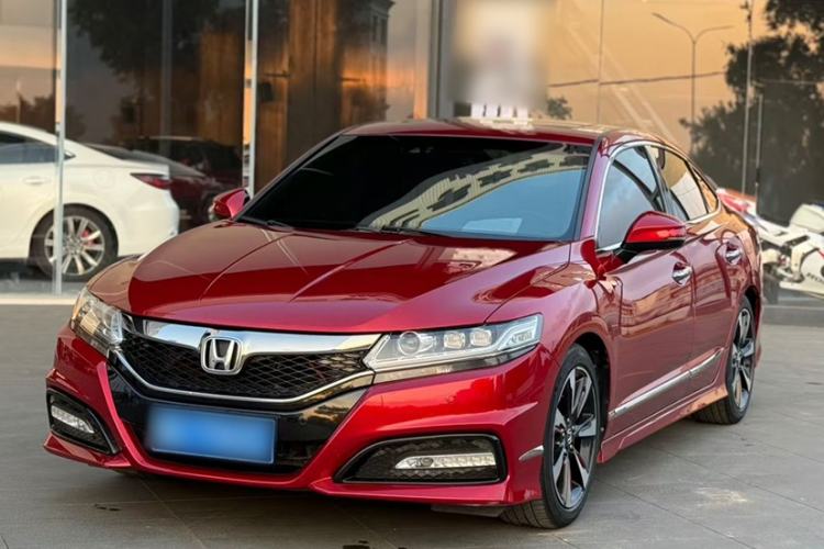 Used Honda Spirior 2015 2.4L Si
