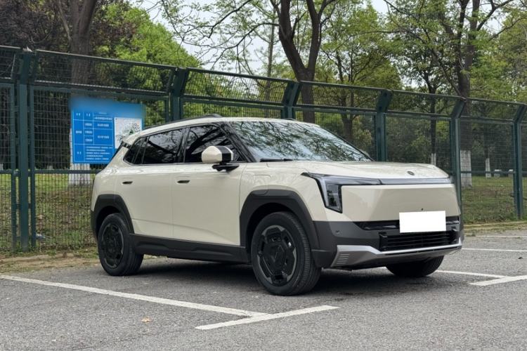 Used Dongfeng NAMMI 06 2025 471 Ultra Exterior 1