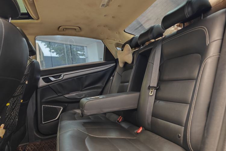 Used Geely Auto Emgrand GL 2018 1.4T DCT Elite Smart Connectivity Version
