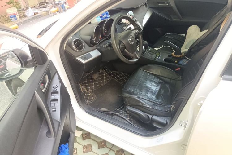 Used Mazda 3 2015 Sedan 1.6L Automatic Elite Model