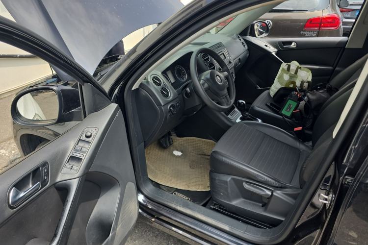 Used Volkswagen Tiguan 2013 1.8TSI Automatic Two-Wheel Drive Trend Edition Driver Seat