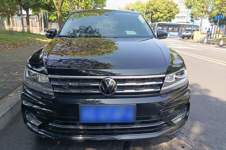 Used Volkswagen Tiguan L 2021 330TSI Automatic Two-Wheel Drive R-Line Enhanced Edition
