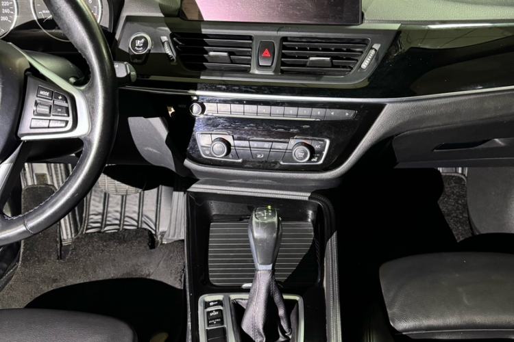 Used BMW 1 Series 2017 118i Design Package Model