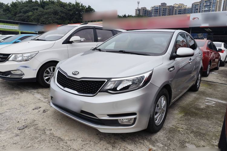 Used Kia K2 2015 Sedan 1.4L MT GLS