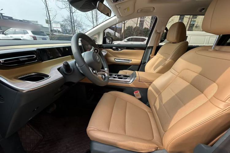 Used GAC Trumpchi E8 New Energy 2024 150km MAX
