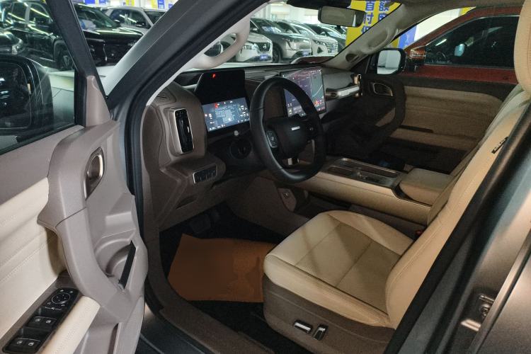 Used Haval DARGO 2026 Model 2.0T DCT Chinese Rural Dog Edition
