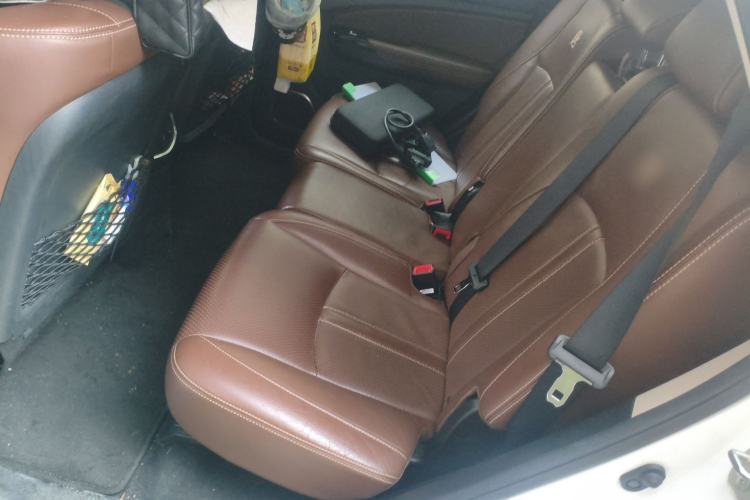 Used BYD Tang New Energy 2015 2.0T Four-Wheel-Drive Flagship Model Left Rear Seat