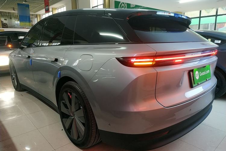 Used Li Auto i6 2025 Model Four-Wheel-Drive Standard Type Rear Left 45 Deg