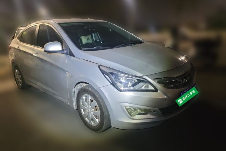 Used Hyundai Verna (older generation) 2014 1.4L Manual Smart GLS Trim