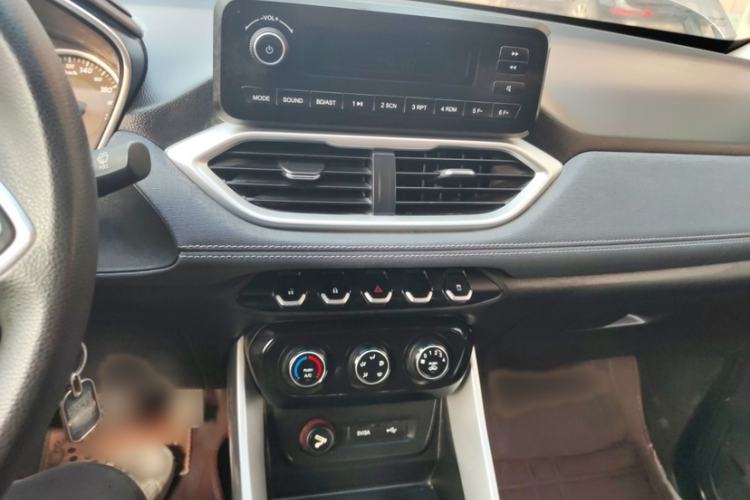 Used Baojun 530 2018 1.5T Manual Comfort Version China V