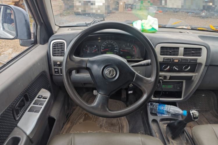 Used Dongfeng Ruichi 2013 3.2T Xingye Edition Diesel Two-Wheel Drive Standard Type CYQD80-E4