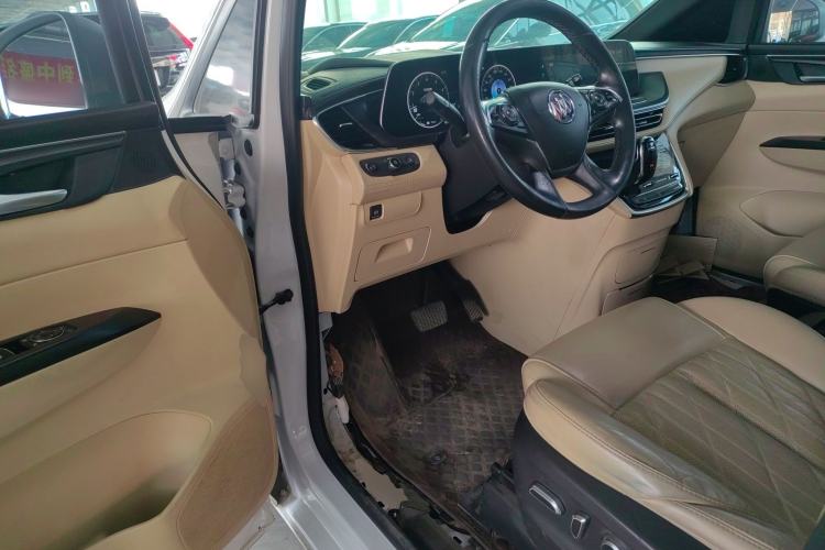 Used Buick GL8 2022 ES Land Cruiser 653T Luxury Model
