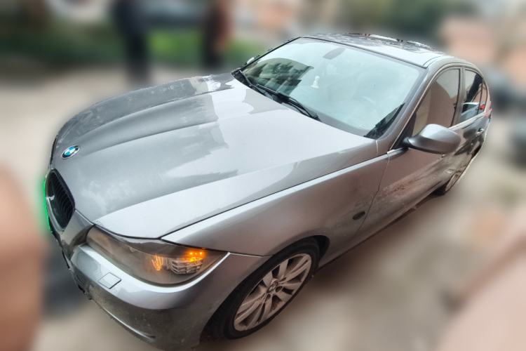 Used BMW 3 Series 2010 320i Luxury Model