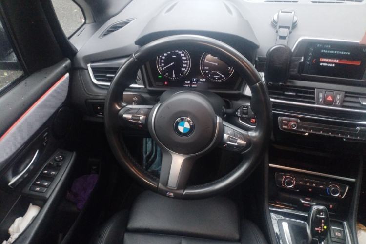 Used BMW 2 Series Gran Tourer 2019 220i Luxury Sports Package Steering Wheel