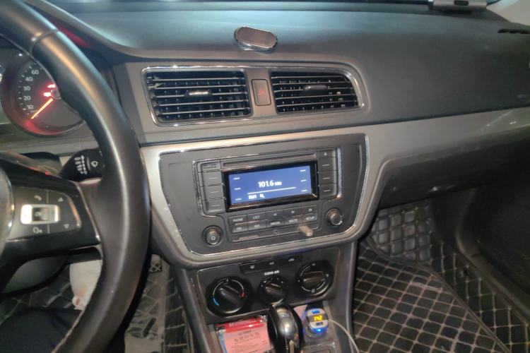 Used Volkswagen Lavida 2017 1.6L Automatic Comfort Edition