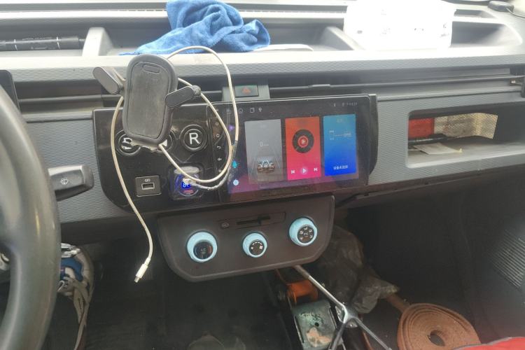 Used Farizon Xingxiang V 2022 Star Enjoy V6E Long Wheelbase Guoxuan 38.7 kWh Audio And AC Panel