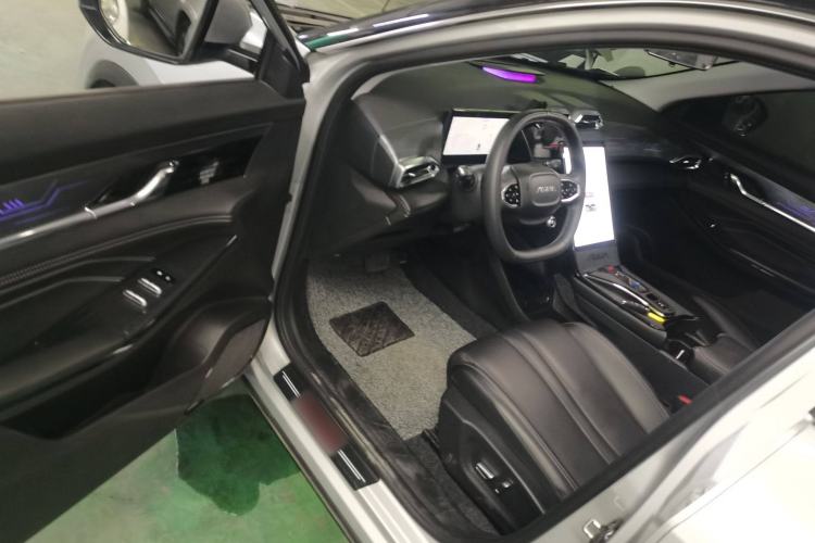 Used Dongfeng Aeolus Mage 2023 DH-i 1.5T Prestige Edition