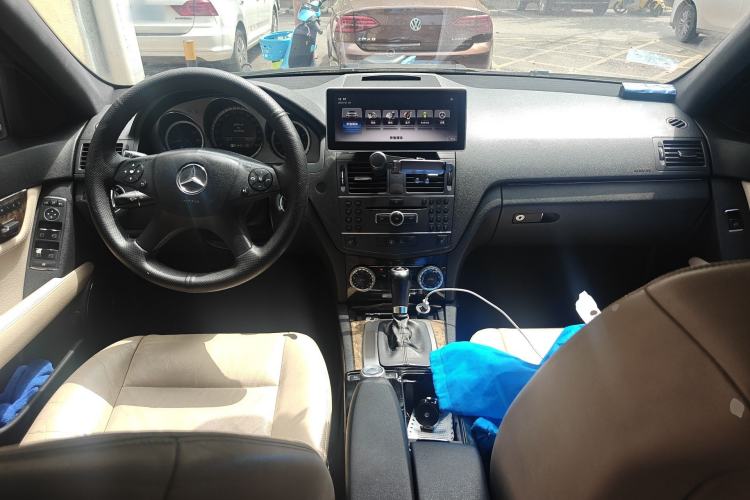 Used Mercedes-Benz C-Class 2010 C 200 CGI Fashion Model