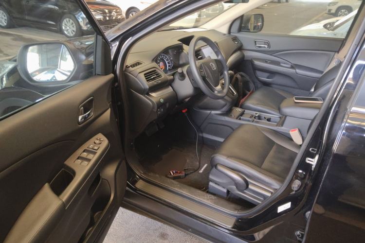 Used Honda CR-V 2016 2.0L two-wheel drive Urban Edition