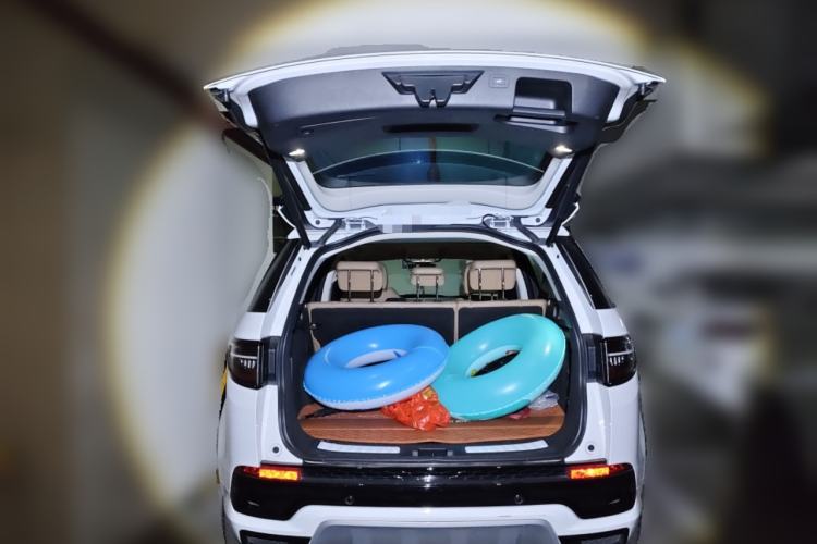 Used Land Rover Discovery Sport New Energy 2024 1.5T P300e Plug-in Hybrid Electric Version
