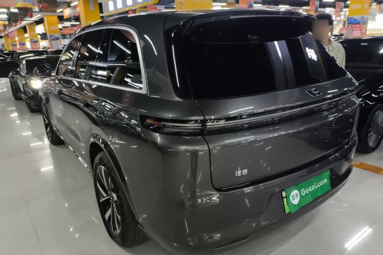 Used Li Auto L8 2023 Pro Model
