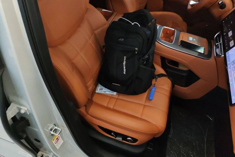 Used Deepal S09 2025 Four-Wheel Drive Ultra+ Custom Edition
