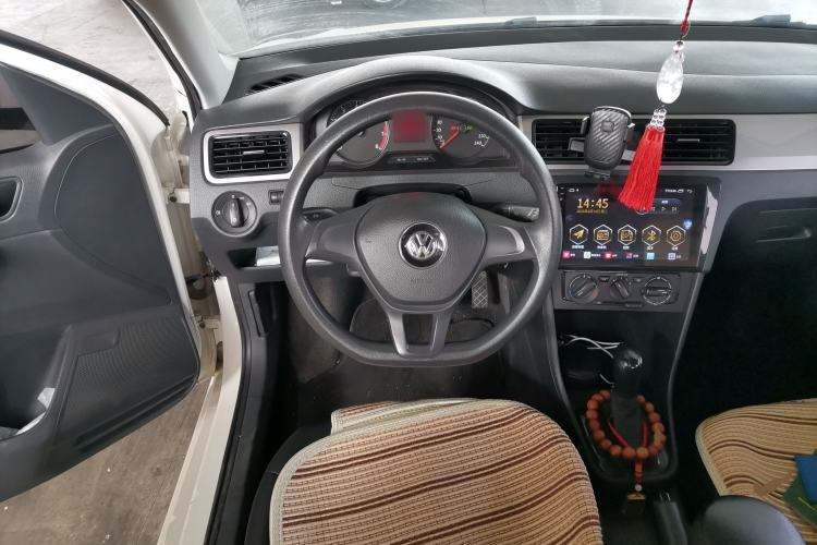 Used Volkswagen Santana 2015 Haval H6 1.6L Automatic Luxury Model Steering Wheel