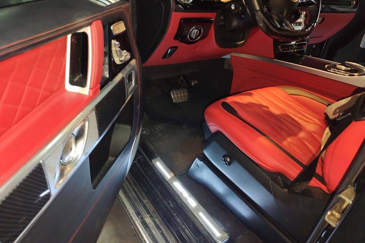 Used Mercedes-Benz G-Class 2010 G 500 Driver Seat