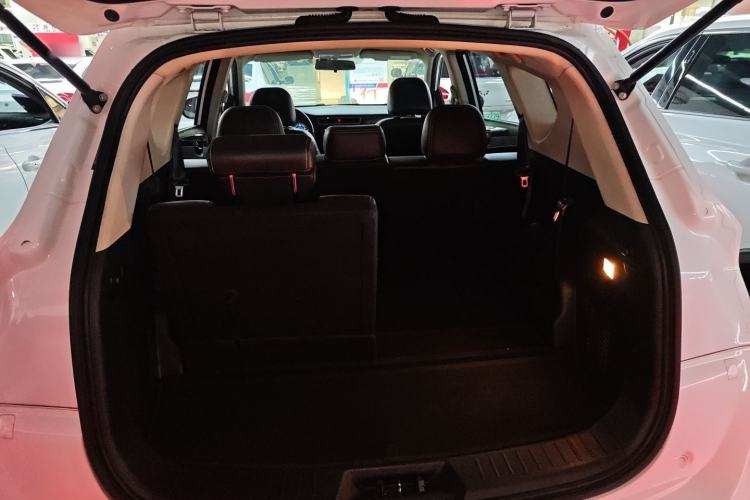 Used Dongfeng Fengon 580 2016 Revised Version 1.5T CVT Luxury Edition