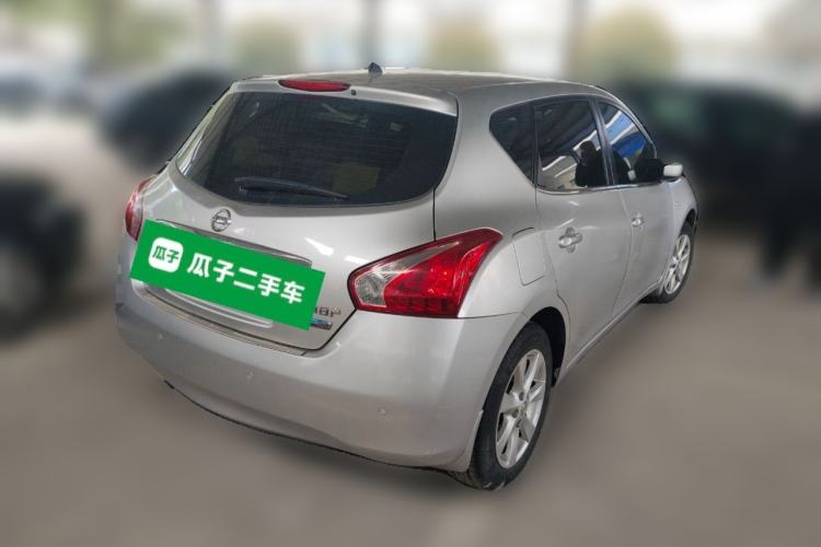 Used Nissan Tiida 2014 1.6L CVT Cool Cafe Edition
