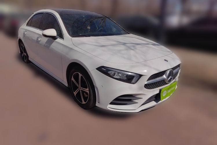 Used Mercedes-Benz A-Class 2022 Revised Version A 200 L Sport Sedan Fashionable Style