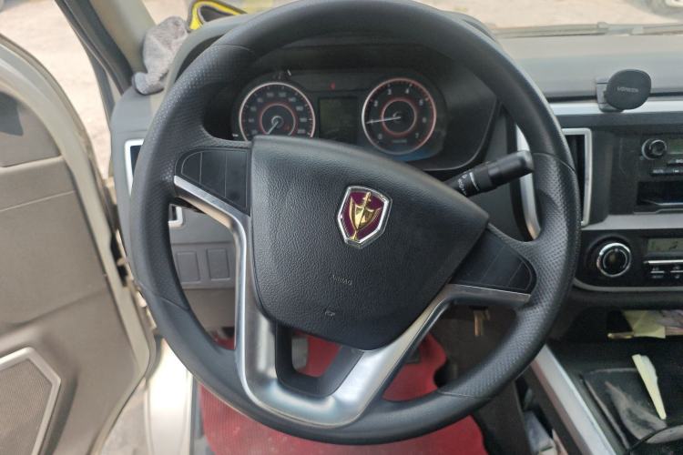 Used Jinbei Hiace King 2021 2.0L City Transport King Series Express Model Standard Top 6-Seater 1TZS